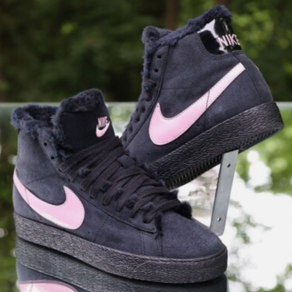 NIKE Pink & Black Fur Lined Mid Blazers - Picture 2 of 14